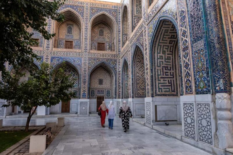 Samarkand: Full-Day Tour of Iconic Monuments and Hidden Gems - Extra Insights from Reviews