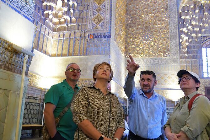 Samarkand Historical City Highlights Guided Walking Tour - Experiencing Local Life at Siab Bazaar