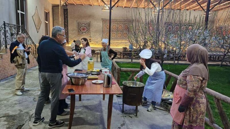 Samarkand Local Lifestyle & Food Experience - The Secret Stop (30 Minutes)