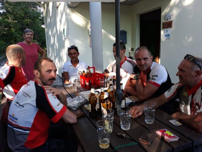 Sambuceto (PR): Monte Pelpi Mountain Bike or E-Bike Tour - Participant Requirements