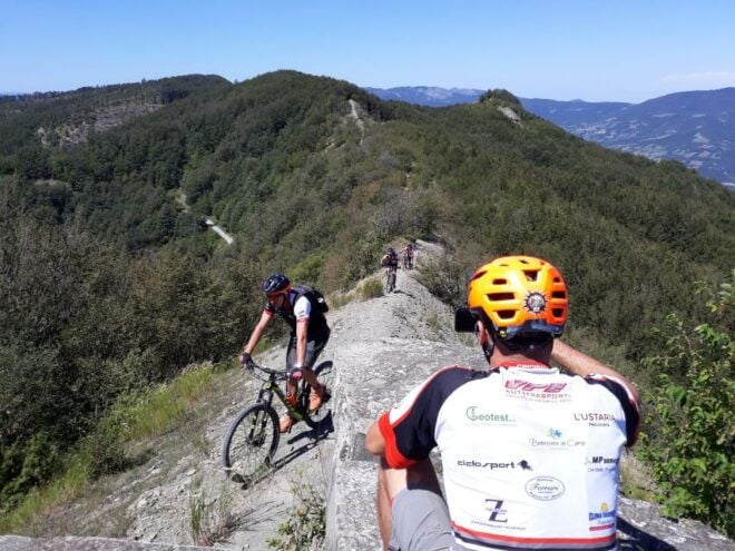 Sambuceto (PR): Monte Pelpi Mountain Bike or E-Bike Tour - Booking Information