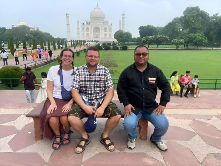 Same Day Agra & Fatehpur Sikri Private Trip by Car - Pricing and Inclusions