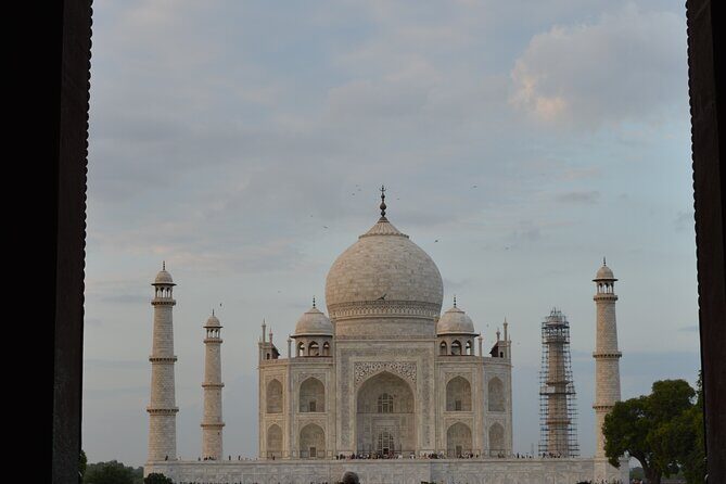 Same Day Agra Taj Mahal Tour by Express Train From Delhi - Good To Know
