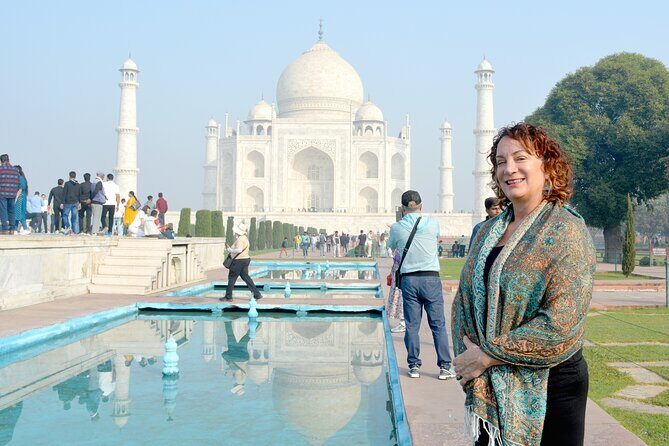 Same Day Agra Tour By Luxury Gatimaan Train From Delhi - The Lunch Experience and Other Details