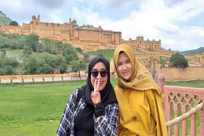 Same Day Agra Trip by Car from Delhi - All Inclusive - Return Journey: Comfort and Convenience