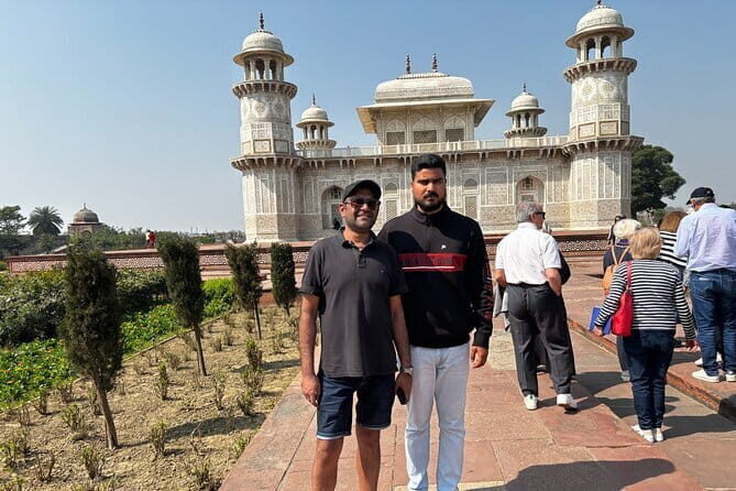 Same Day luxury Taj Mahal and Agra Fort Tour from Delhi by Car - Good To Know