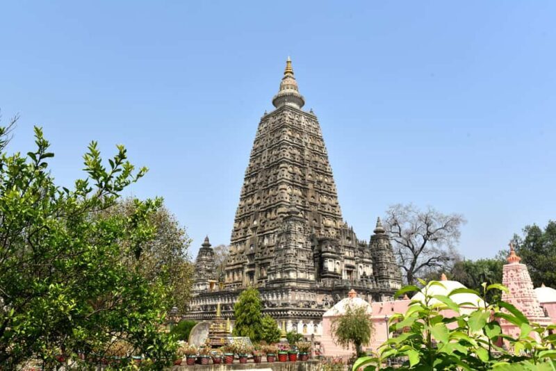 Same Day Private Bodhgaya Tour from Varanasi - Who Is This Tour Best Suited For?