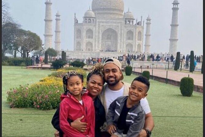 Same Day Taj Mahal/Agra Tour from Mumbai By Return Flights - An In-Depth Look at the Tour Experience