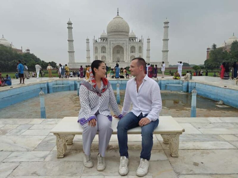 Same Day Taj Mahal and Agra Day Tour from Delhi by Car - Lunch at a 5-Star Hotel: A Welcome Break  