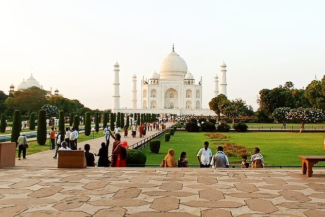 Same Day Taj Mahal Tour By Gatimaan Express Train - Meeting and Pickup