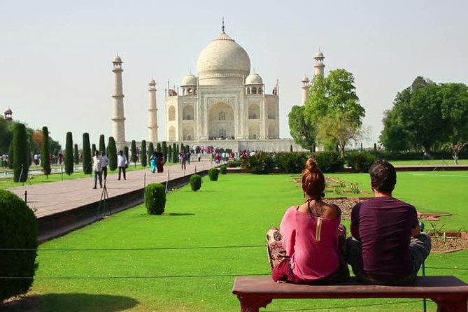 Same Day Taj Mahal Tour by Gatimaan Train From Delhi With SUV Cars - Reviews