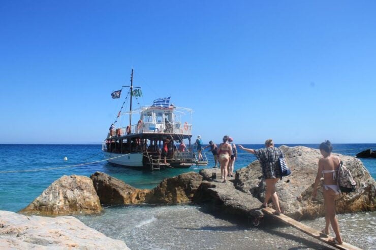 Samos: Full-Day Boat Cruise With Lunch - Good To Know