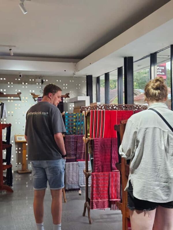 Samosir : Sianjur Mula Mula and Weaving Ulos Tour - Practical Details and Tips