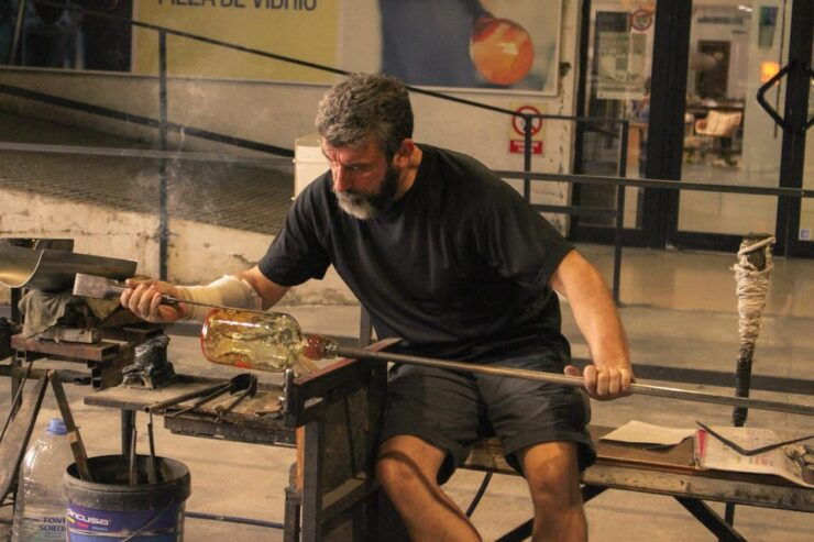 SAMPLE OF BLOWN GLASS AND ARTISAN COWORKING - Guided Tour and Demonstrations