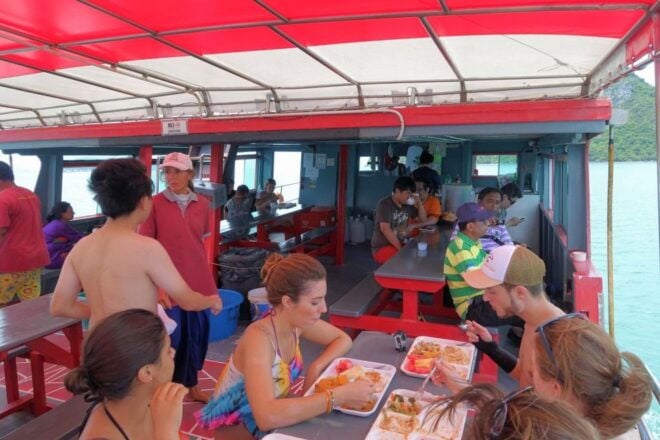 Samui: Angthong Marine Park Boat Tour W/ Transfer and Meals - On-board Meals and Refreshments