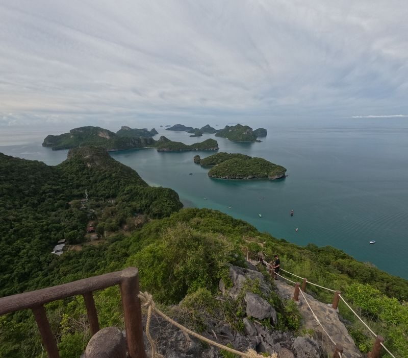 Samui/ Pha Ngan: Angthong National Park Snorkeling & Kayaking - A day that suits active island visitors