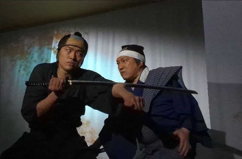 SAMURAI CAFE Samurai Show E-ticket in Osaka - Floor seating, small groups, and the room’s feel