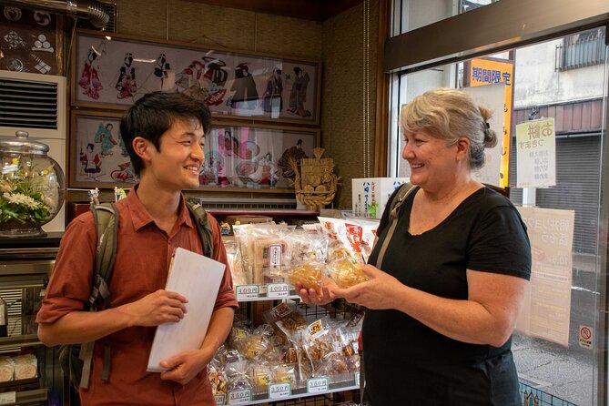 Samurai Food Walk in Kakunodate - Snacks and Dietary Accommodations