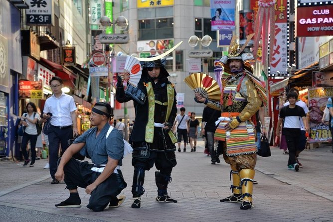 Samurai Photo Shooting at Street in Shibuya - Tour Overview