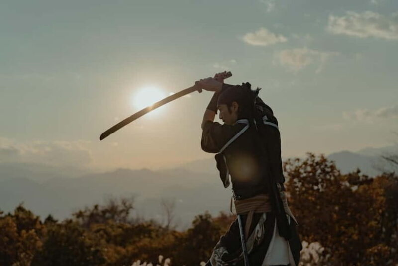 Samurai Swordsmanship and Sound Meditation in nature - An Authentic Blend of Tradition and Tranquility
