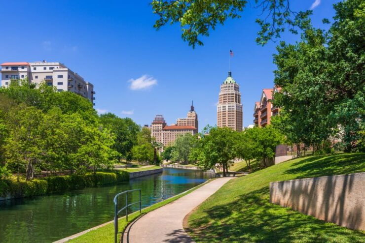 San Antonio: 2.5-Hour Amazing Scavenger Hunt Adventure - Activity Overview