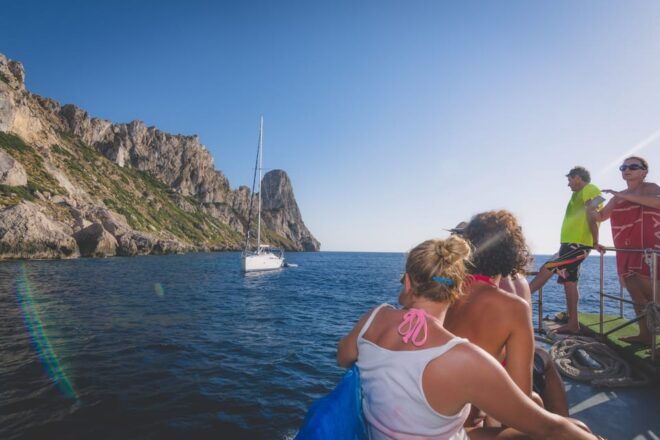 San Antonio: Es Vedrà & Formentera Boat Tour With Snorkeling - Participant Information