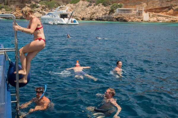 San Antonio: Es Vedrà & Formentera Boat Tour With Snorkeling - Frequently Asked Questions
