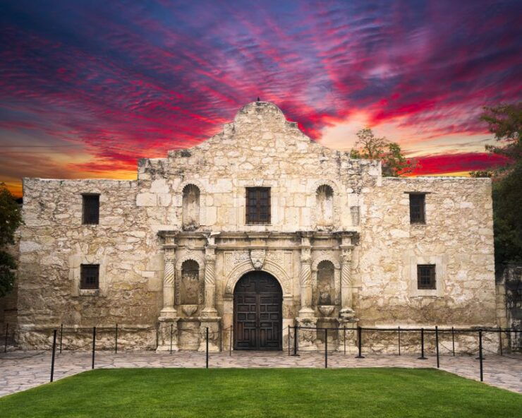 San Antonio: Guided Haunted Pub Crawl - Experience Highlights