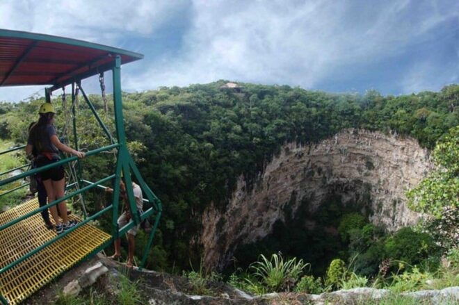 San Cristóbal De Las Casas: Chasm of Las Cotorras - Inclusions