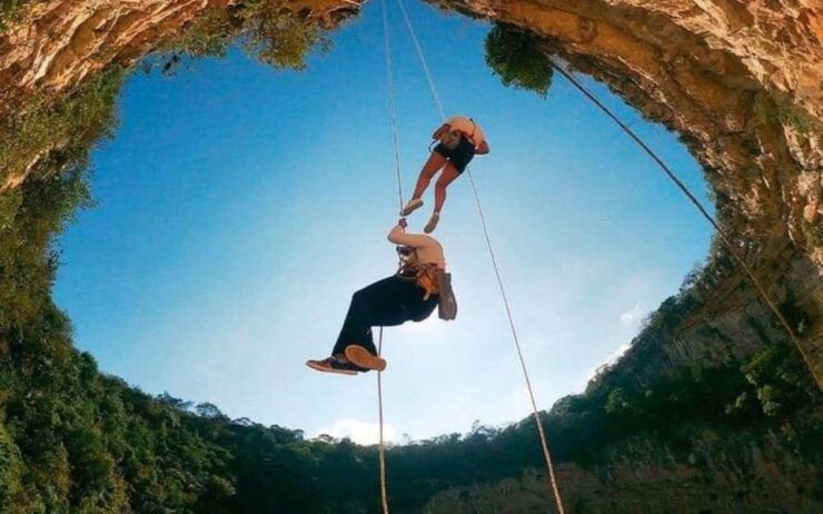 San Cristobal: Sinkhole of the Parakeets and Waterfall El Aguacero - Booking Details