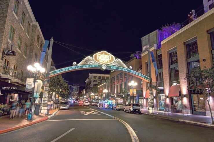 San Diego: City Lights Night Trolley Tour - Tour Details