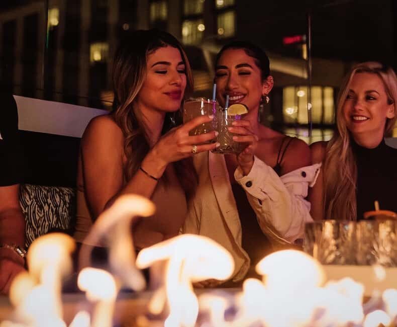 San Diego: Downtown Bar Crawl Party Pass - FAQ