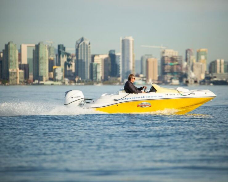 San Diego: Drive Your Own Speed Boat 2-Hour Tour - Experience Highlights