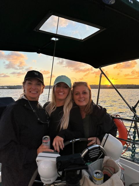 San Diego: Guided Sunset Sailing Cruise With Drinks - Highlights