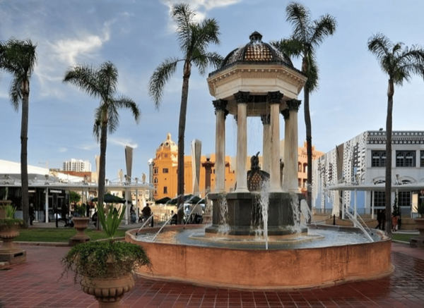 San Diego : Must-See Attractions Walking Tour With A Guide - Frequently Asked Questions