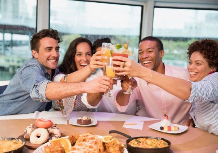 San Diego: Thanksgiving Day Buffet Brunch or Dinner Cruise - Duration and Starting Times
