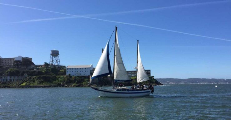 San Francisco: Bay Sailing Tour With Drinks - Experience Highlights