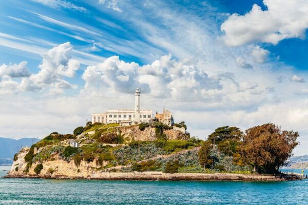 San Francisco: Bay Sailing Tour With Drinks - Common Questions