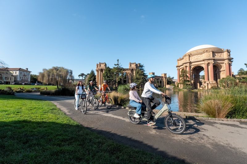 San Francisco Bike Rentals - A self-guided day on two wheels