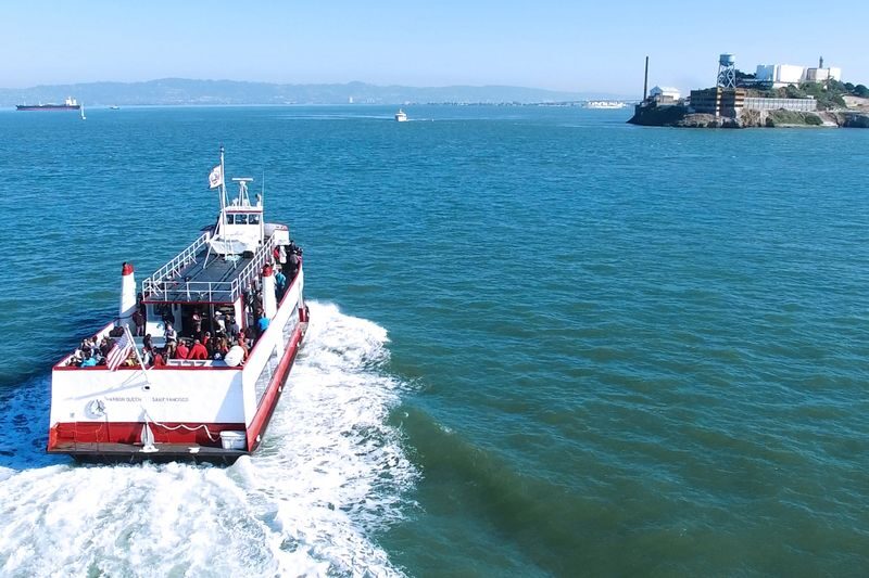 San Francisco Bridge to Bridge Cruise - Start at Pier 43½ in Fisherman’s Wharf