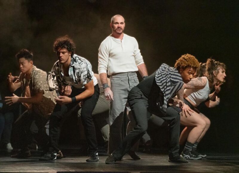 San Francisco: "Dear San Francisco" Immersive Acrobatic Show - A Closer Look at the "Dear San Francisco" Experience