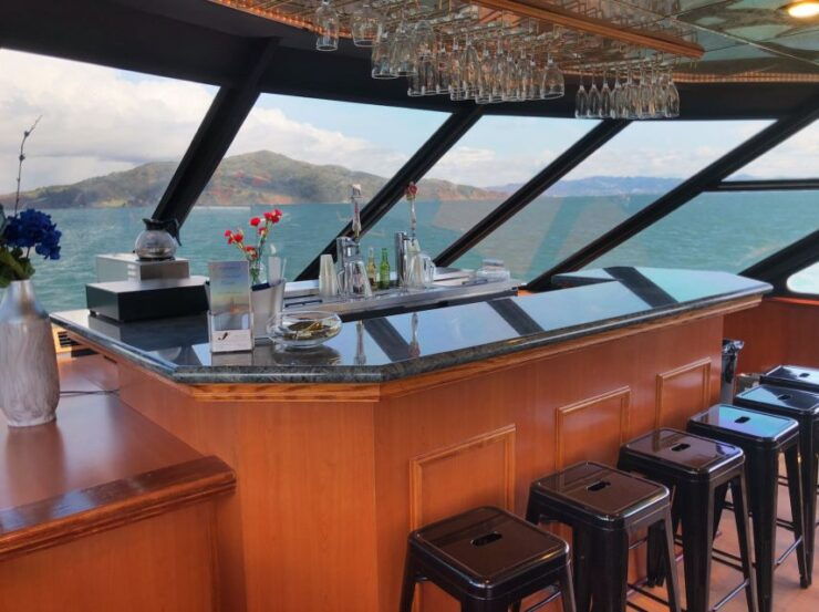 San Francisco: Empress Yacht New Years Eve Party Cruise - Event Details