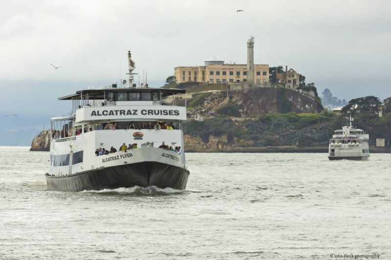 San Francisco: Explore Alcatraz & Golden Gate Bike Tour - Day 1: Exploring Alcatraz Island