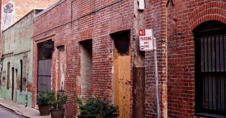 San Francisco: Gold, Greed, and Gunslingers Walking Tour - Activity Details