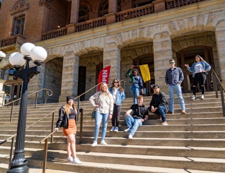 San Francisco: Gold, Greed, and Gunslingers Walking Tour - Experience Highlights