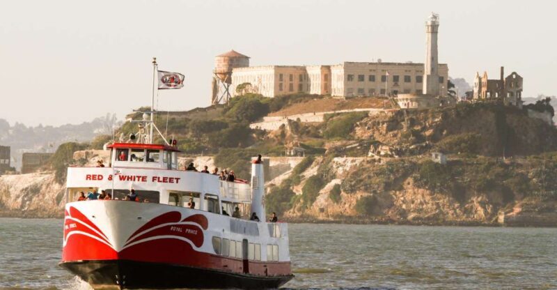 San Francisco: Golden Gate Bay Cruise (1-hour) - An In-Depth Look at the Golden Gate Bay Cruise