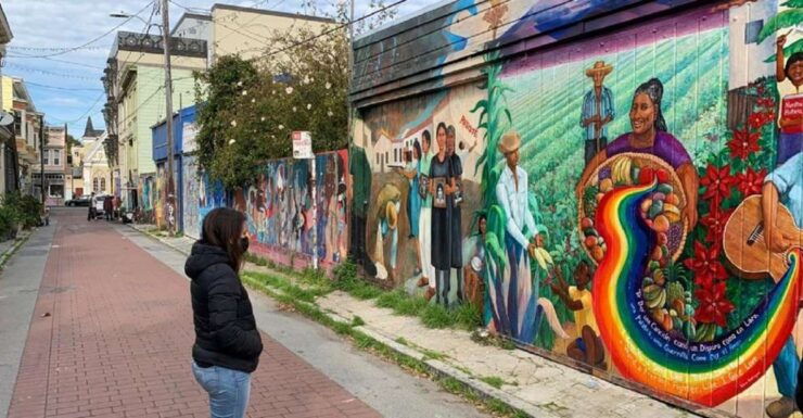 San Francisco: Mission District Food & History Walking Tour - Experience Highlights in Mission District