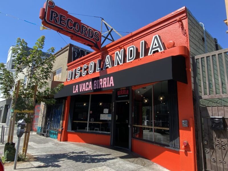 San Francisco: Mission District Street Art and Food Tour - The Guide and Insider Tips