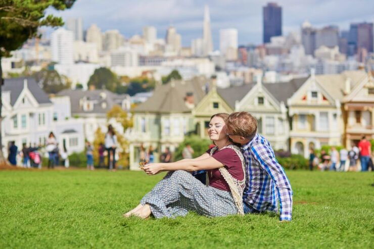 San Francisco: Professional Photoshoot at Painted Ladies - Activity Details and Logistics