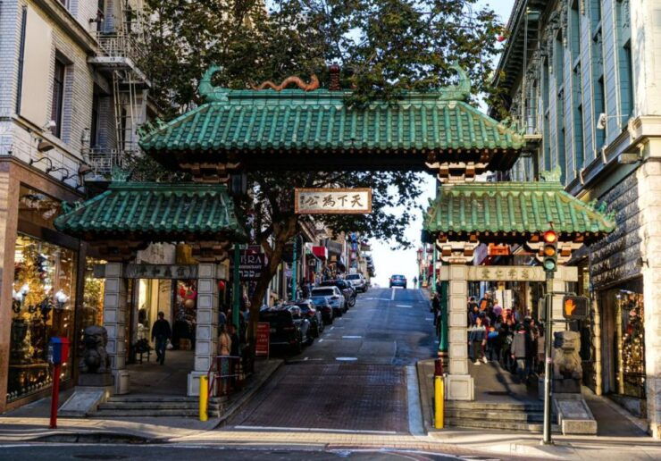 San Francisco's Spectral Secrets: A Haunting Adventure - Experience Highlights